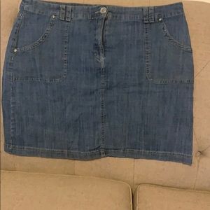 kAREN SCOTT skirt size 14